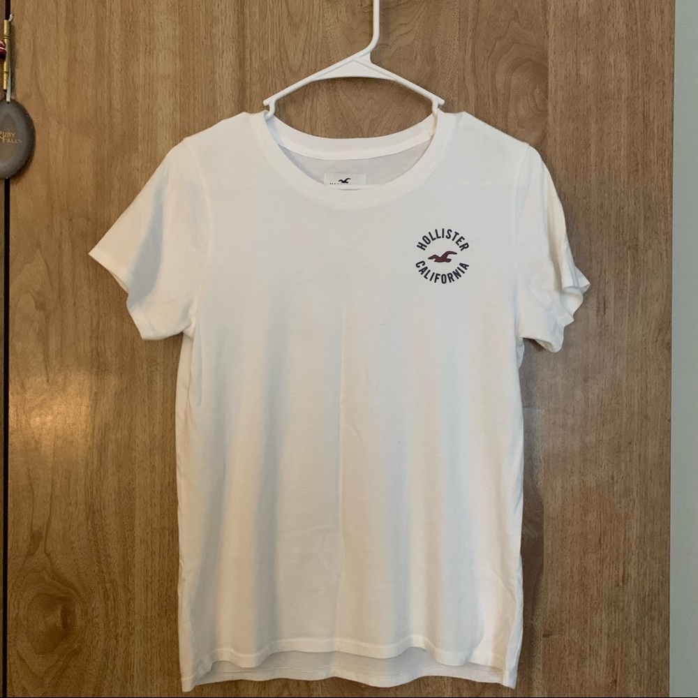 Hollister White Women’s T-Shirt Size Small